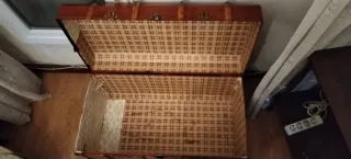 Baúl antiguo de almacenaje