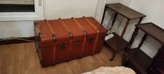 Baúl antiguo de almacenaje