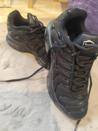 Zapatillas Nike TN Talla 37