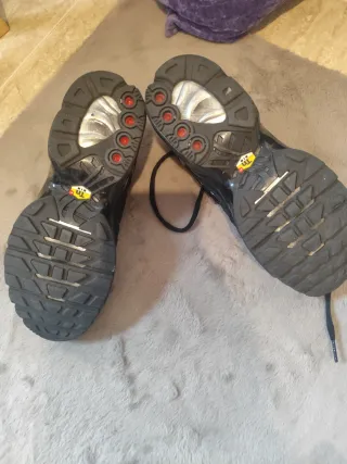 Zapatillas Nike TN Talla 37