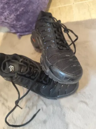 Zapatillas Nike TN Talla 37