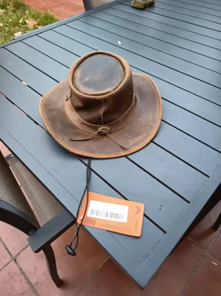 Sombrero australiano de cuero