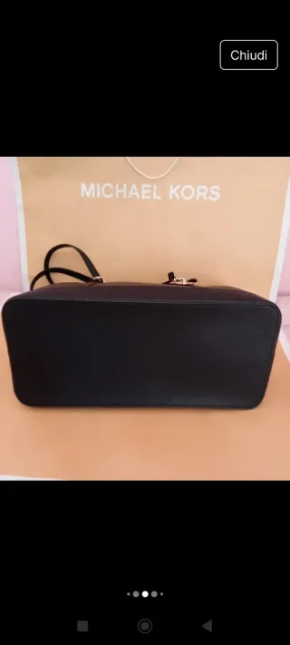 Borsa tote Michael Kors nera con dettagli oro