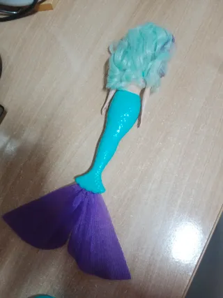 Barbie Sirena Lila y Turquesa