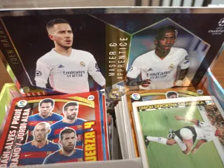 Cromos de fútbol:Hazard, Marega, Valerón, vinicius