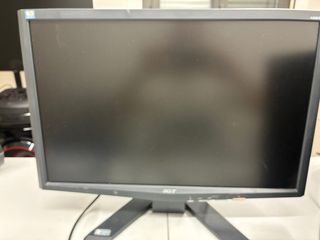 PC Sobremesa Acer Aspire M-1100