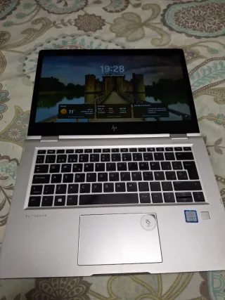 HP EliteBook x360 1030 G2 i7-7500U 16GB RAM