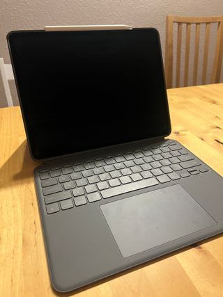 iPad Air 13 M2 2024 + teclado +Pencil Pro