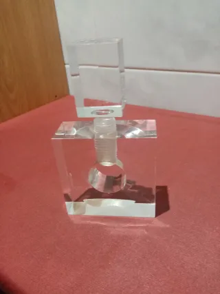 Cascanueces antiguo metacrilato