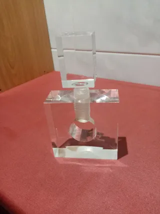 Cascanueces antiguo metacrilato