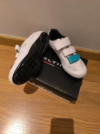 Zapatillas Ciclismo Carretera Blancas