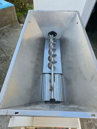 Trituradora de uvas industrial