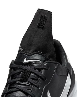 Botas de fútbol Nike Premier IV TF Nuevas