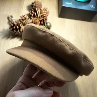 Gorra de fieltro camel. Nueva a estrenar