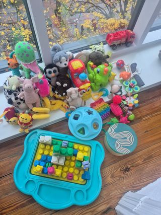 Lote de juguetes infantiles variados