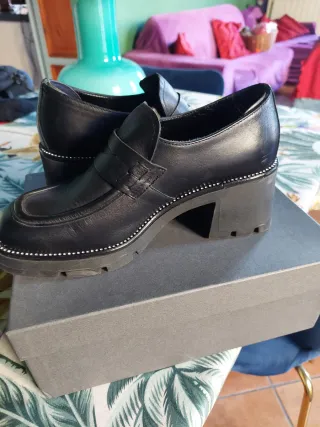 Scarpe NeroGiardini 39 pelle nera cristalli