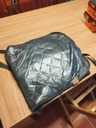 Transportín plegable para asiento de coche