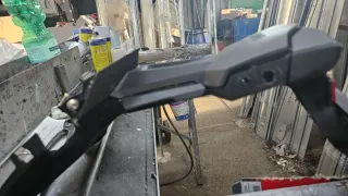 Portatarga BMW F900R F900XR danneggiato