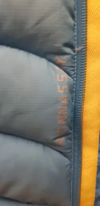 Plumas Quechua Talla L