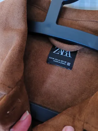 Chaqueta Zara ante marrón