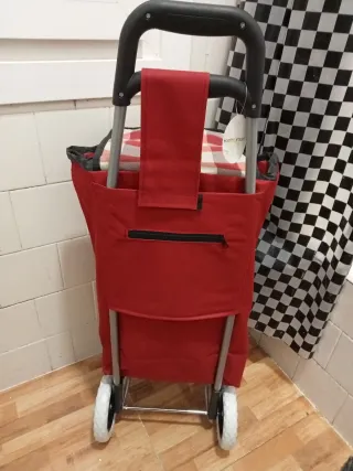 Carro de compra plegable rojo