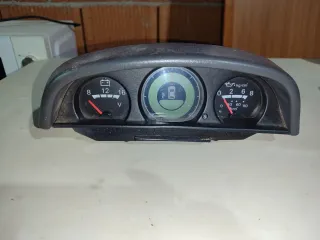 Inclinómetro Mitsubishi Montero con brujula