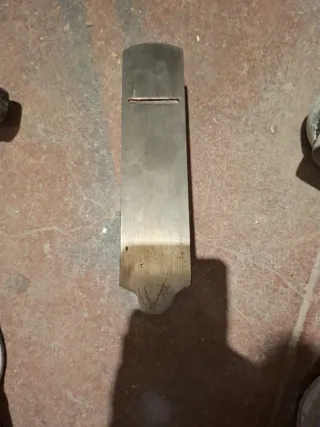 Cepillo de carpintero de madera