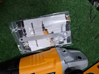 Smerigliatrice Elettrica HOTECHE 2400W