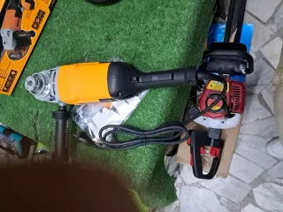 Smerigliatrice Elettrica HOTECHE 2400W