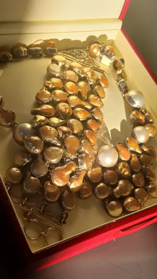 Conjunto Plata y Perlas Doradas