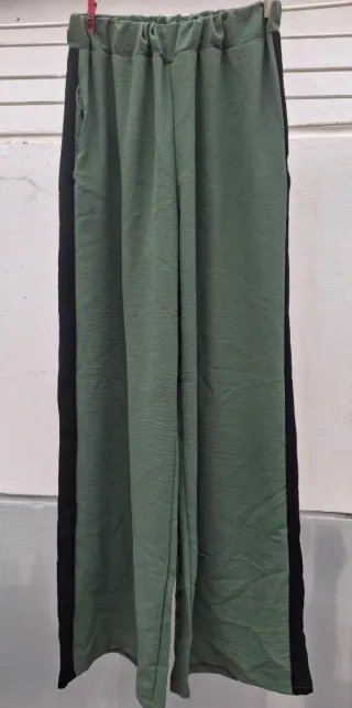 Pantalón T U . Medidas en descripción