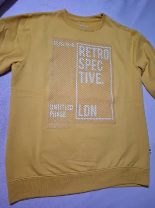 Sudadera Amarilla Retrospective