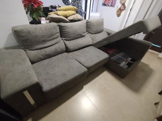 Sofá cheslong gris tela