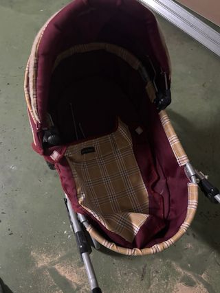 Carrito mecedora de bebé