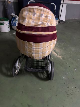 Carrito mecedora de bebé
