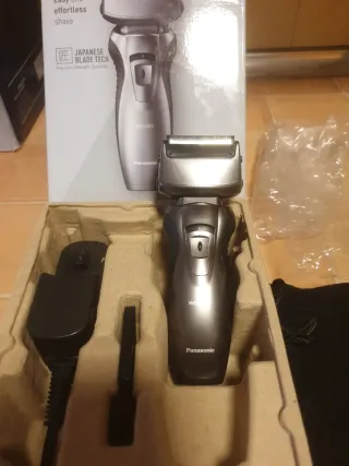 Afeitadora Panasonic Wet/Dry Esencial