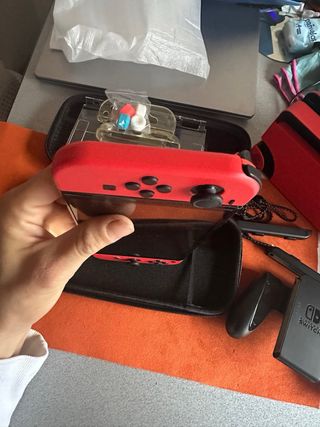 Nintendo Switch OLED Edición Mario Roja