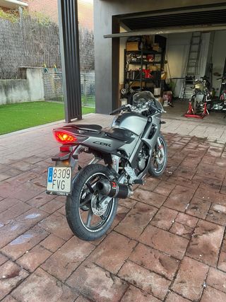 Honda CBR125R