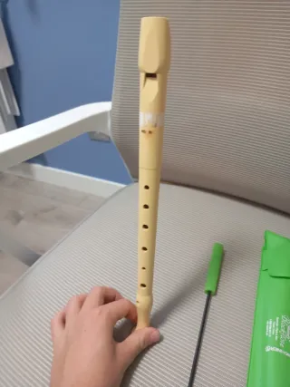 Flauta dulce color crema