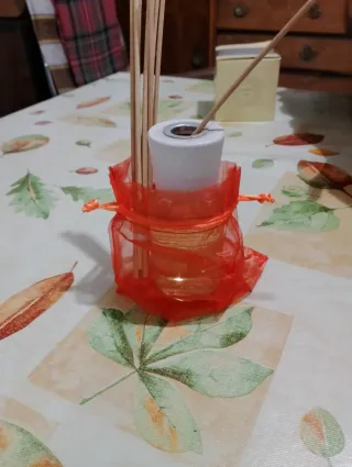 Infusore profumatore con bastoncini