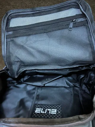 Mochila Nike Elite Gris Negra