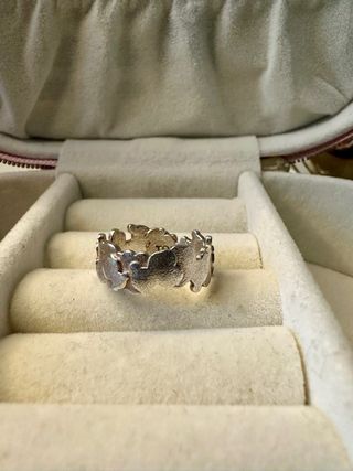 Anillo TOUS diseño de ositos entrelazados