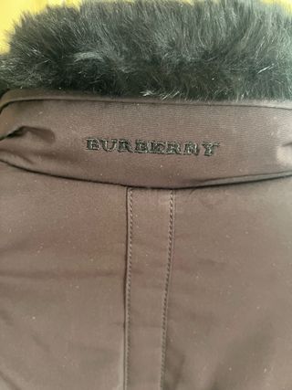 Giacca Burberry donna nera con pelliccia taglia 42