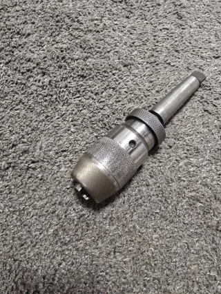 Mandril cónico para taladro