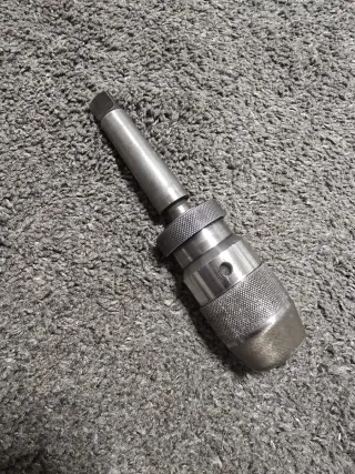 Mandril cónico para taladro