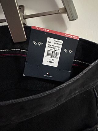 Vaqueros Tommy Hilfiger Negros