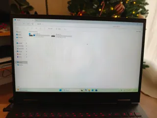 HP OMEN 15 i7 · 16GB · 6GB GPU · 1.5TB SSD