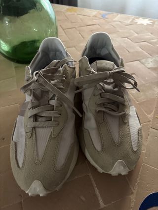 Zapatillas New Balance Beige/Blanco