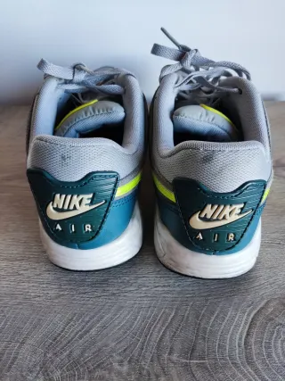 Zapatillas Nike Air Max Grises y Amarillas