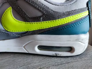 Zapatillas Nike Air Max Grises y Amarillas